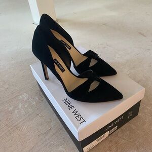 Dressy black 3 1/2” heels